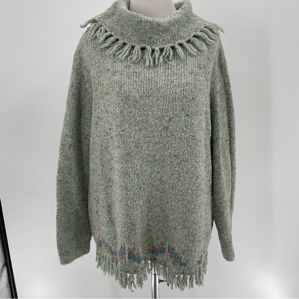 Monterey by Koret Woman’s Green Sweater